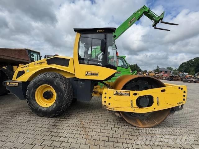 Bomag BW 213 D -5 Yksivalssijyrät