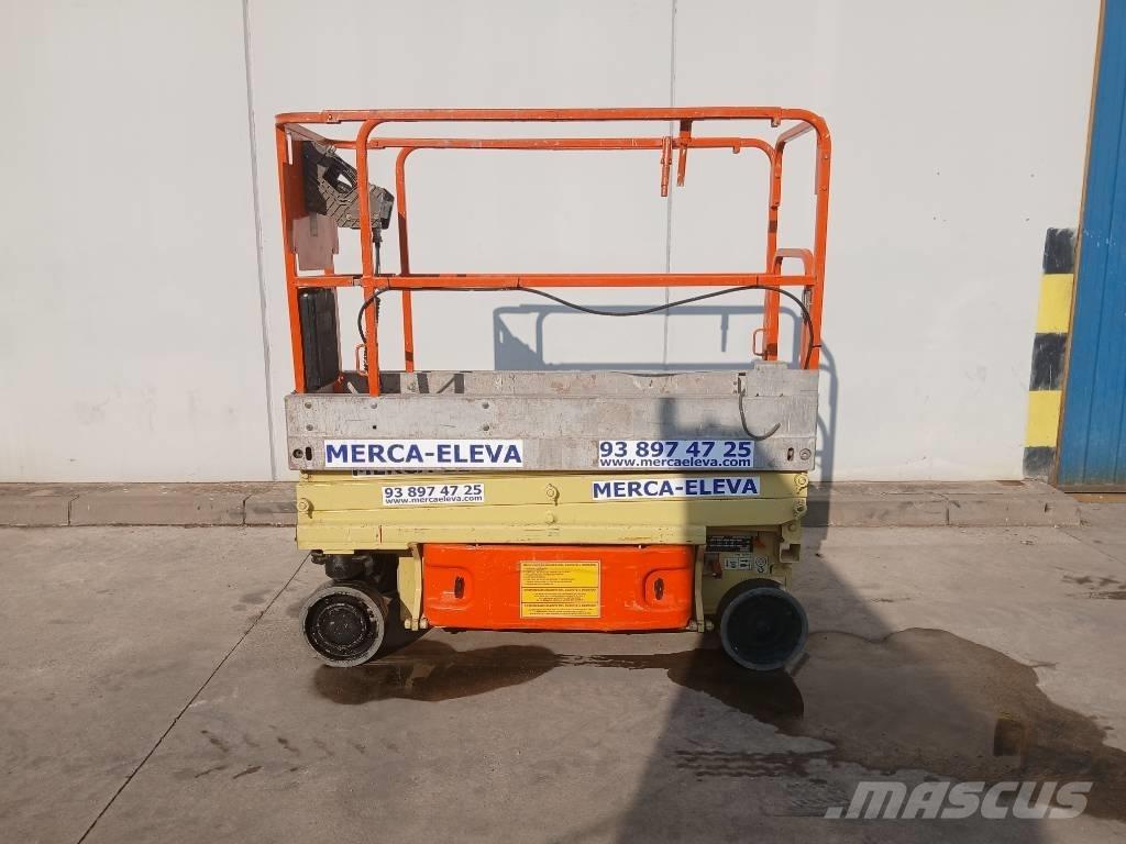 JLG 1930 ES Saksilavat