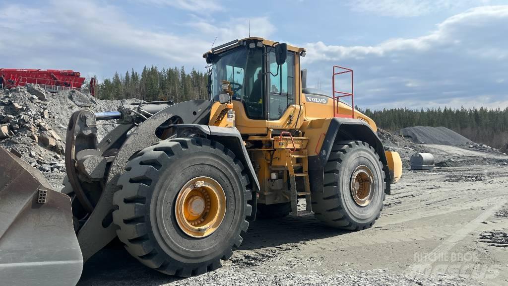 Volvo L 260 H Pyöräkuormaajat