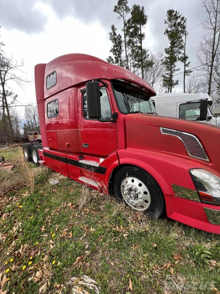 Volvo N416145 Vetopöytäautot