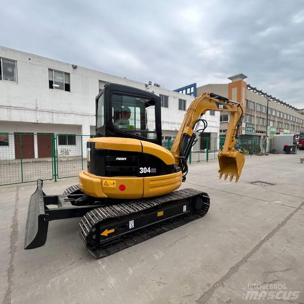 CAT 304 Telakaivukoneet