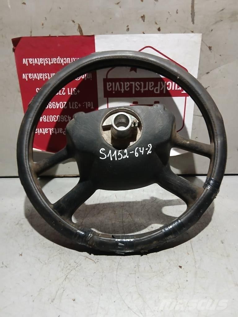 Scania R 440   1327026 Ohjaamot ja sisustat