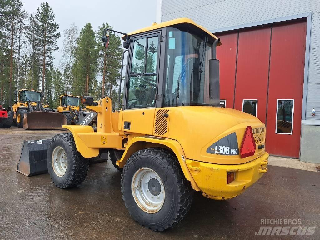 Volvo L30B AURALLA Pyöräkuormaajat