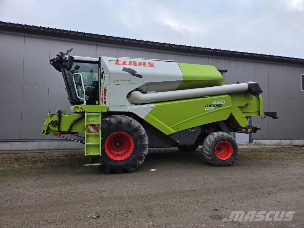 CLAAS Tucano 480 Leikkuupuimurit