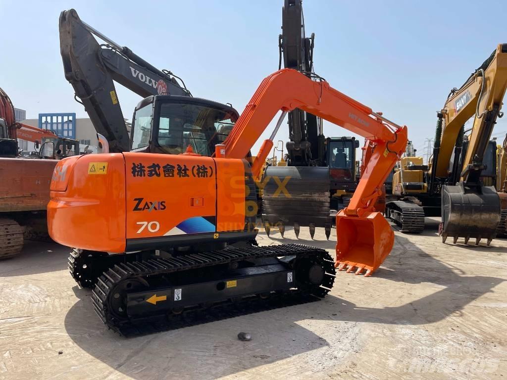Hitachi ZX 70 Midikaivukoneet 7t - 12t