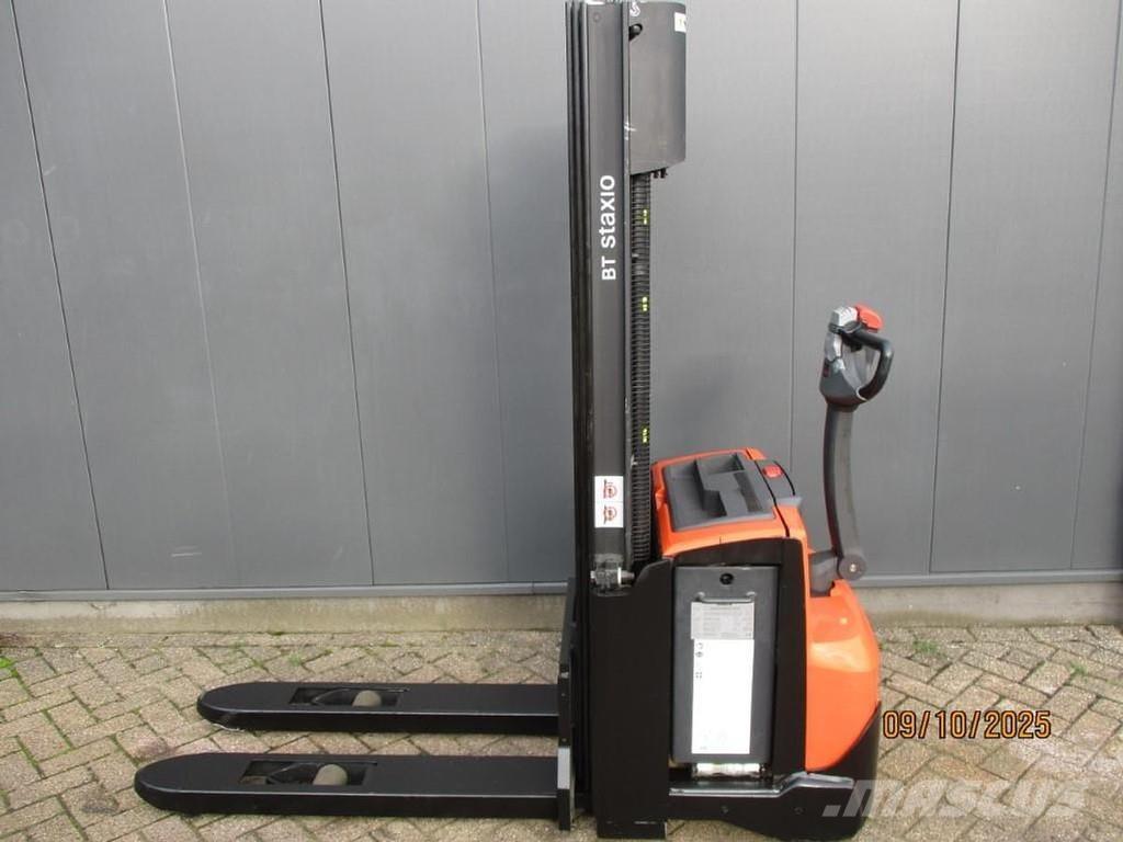 BT SWE140 Lavansiirtotrukit