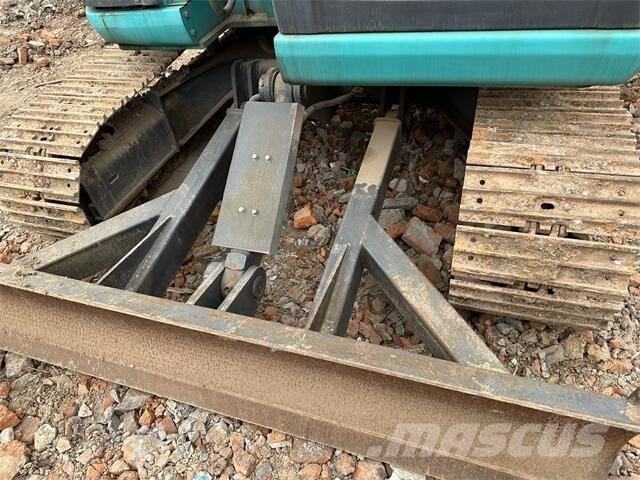 Kobelco SK70SR Telakaivukoneet