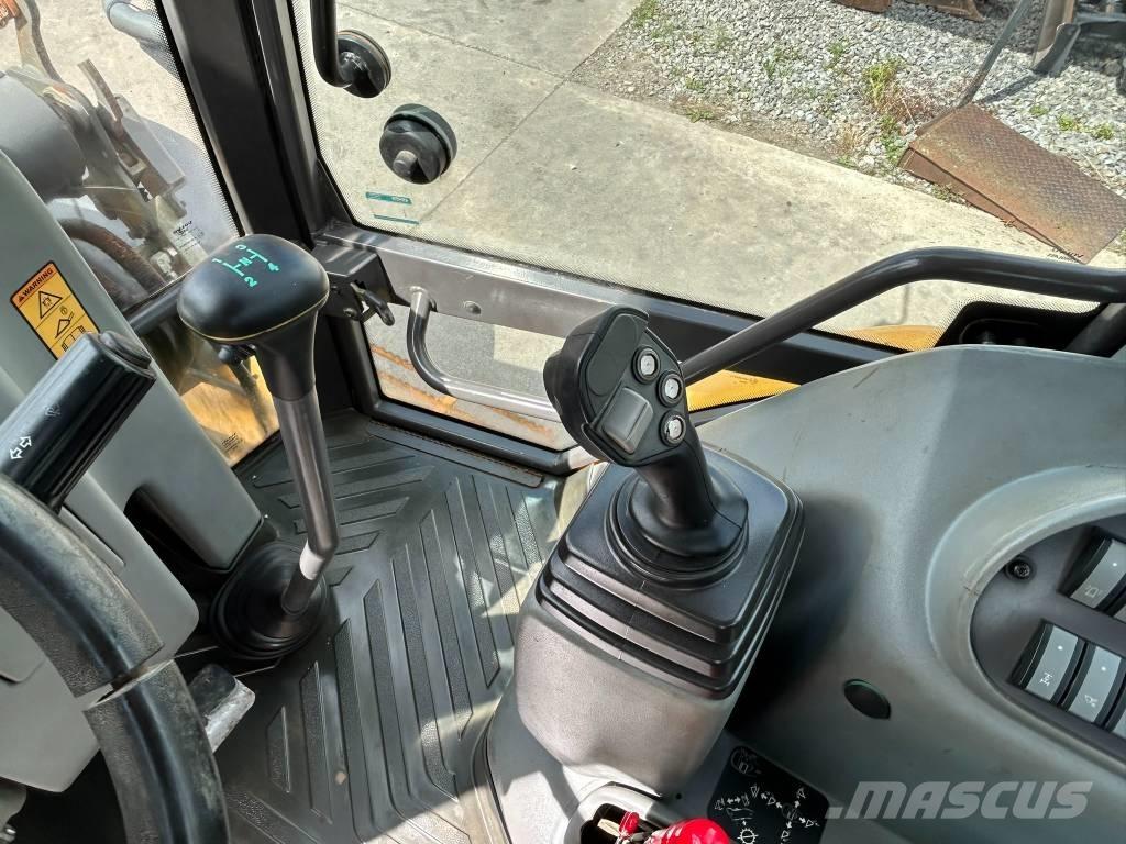 Volvo BL 71 Kaivurikuormaajat