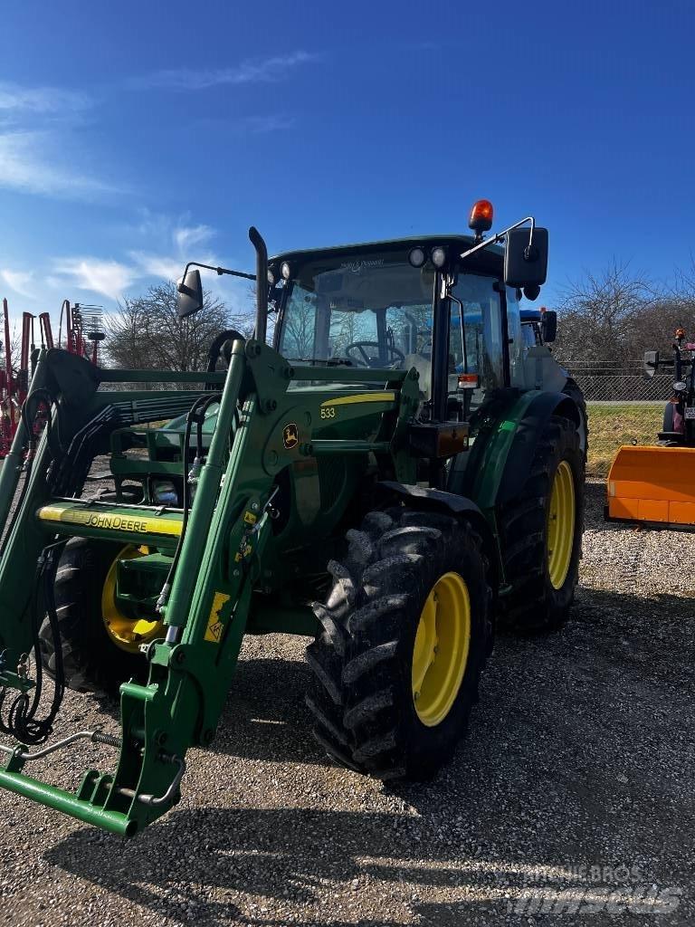 John Deere 5070 M Traktorit