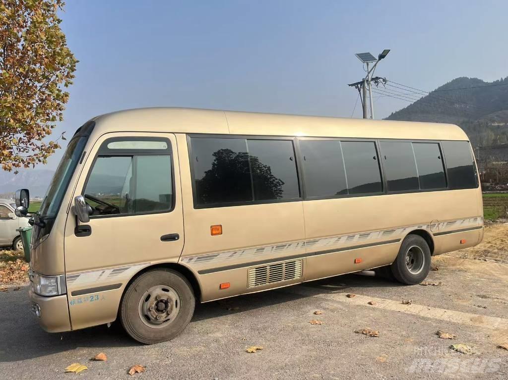 Toyota Coaster Linjaliikennebussit