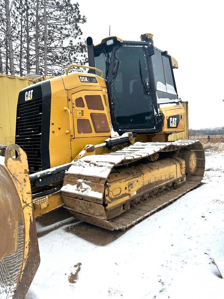 CAT D 5 K 2 Telaketjupuskutraktorit