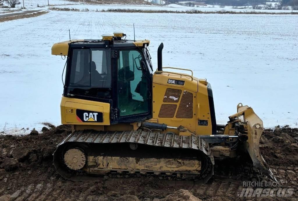 CAT D 5 K 2 Telaketjupuskutraktorit