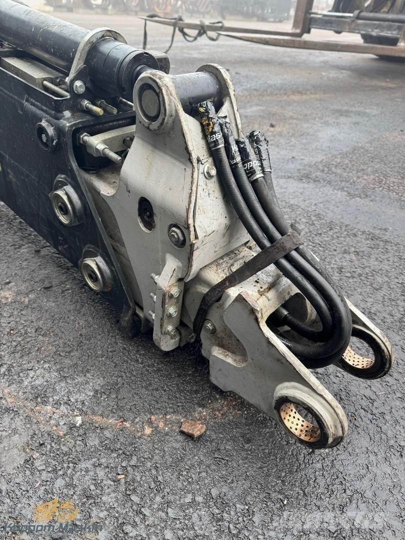 Komatsu 130F Combi Kuormatraktorinosturit