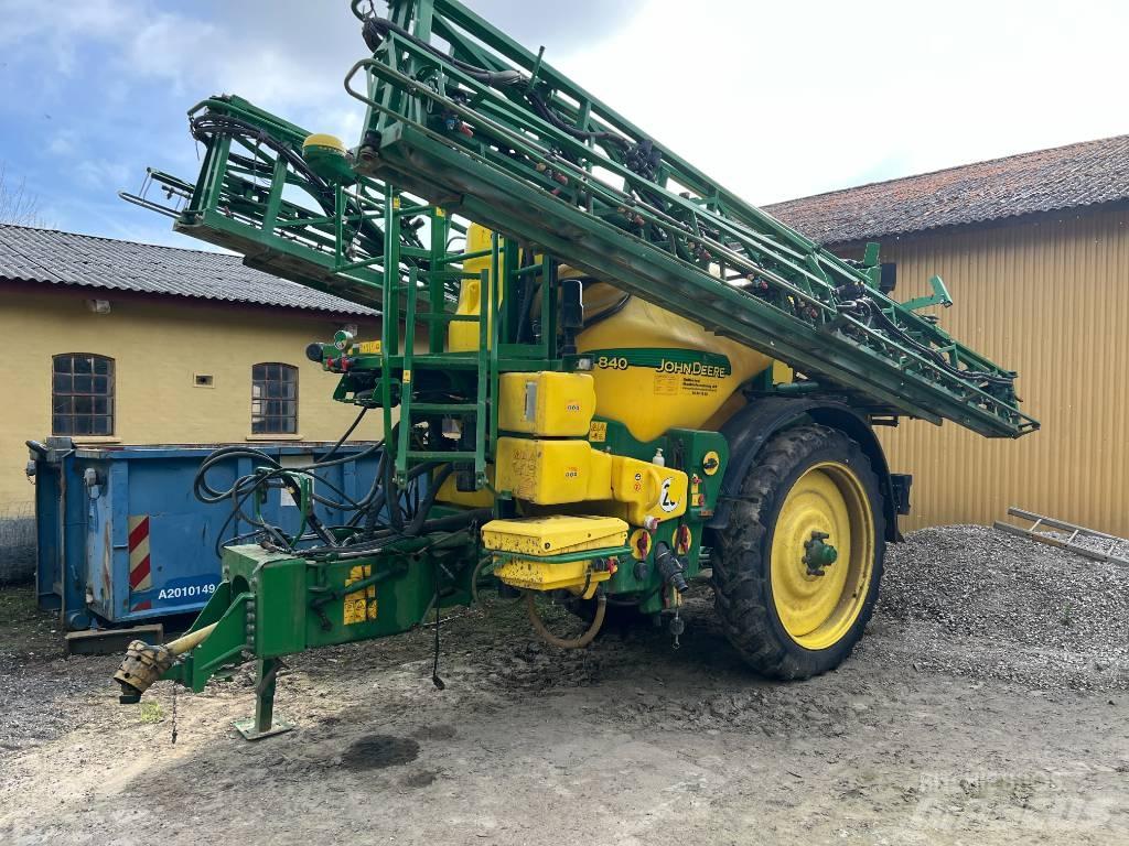 John Deere 840 Hinattavat ruiskut