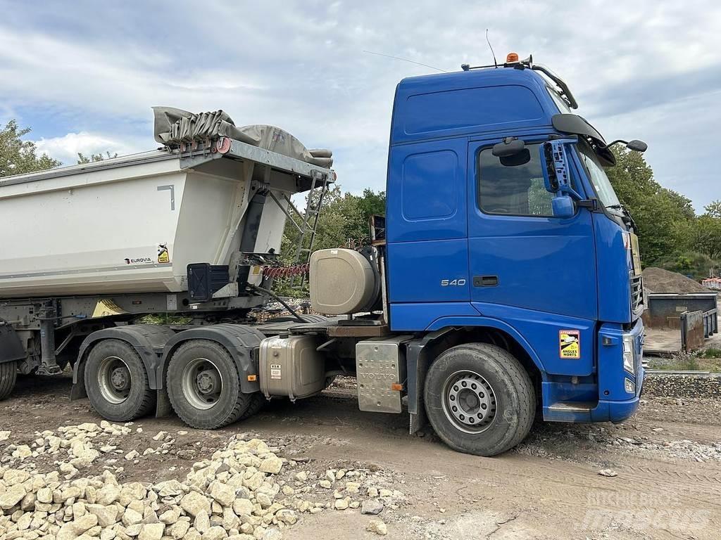 Volvo FH540 Vetopöytäautot