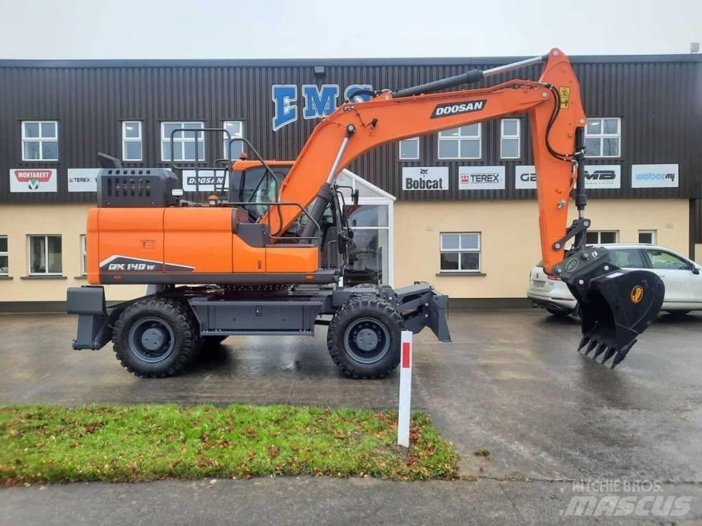 Doosan Dx140W-7 Pyöräkaivukoneet