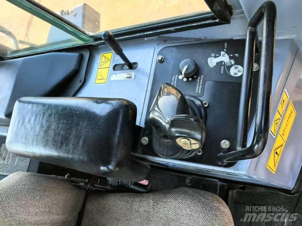 CAT D 6 K XLP Tiehöylät