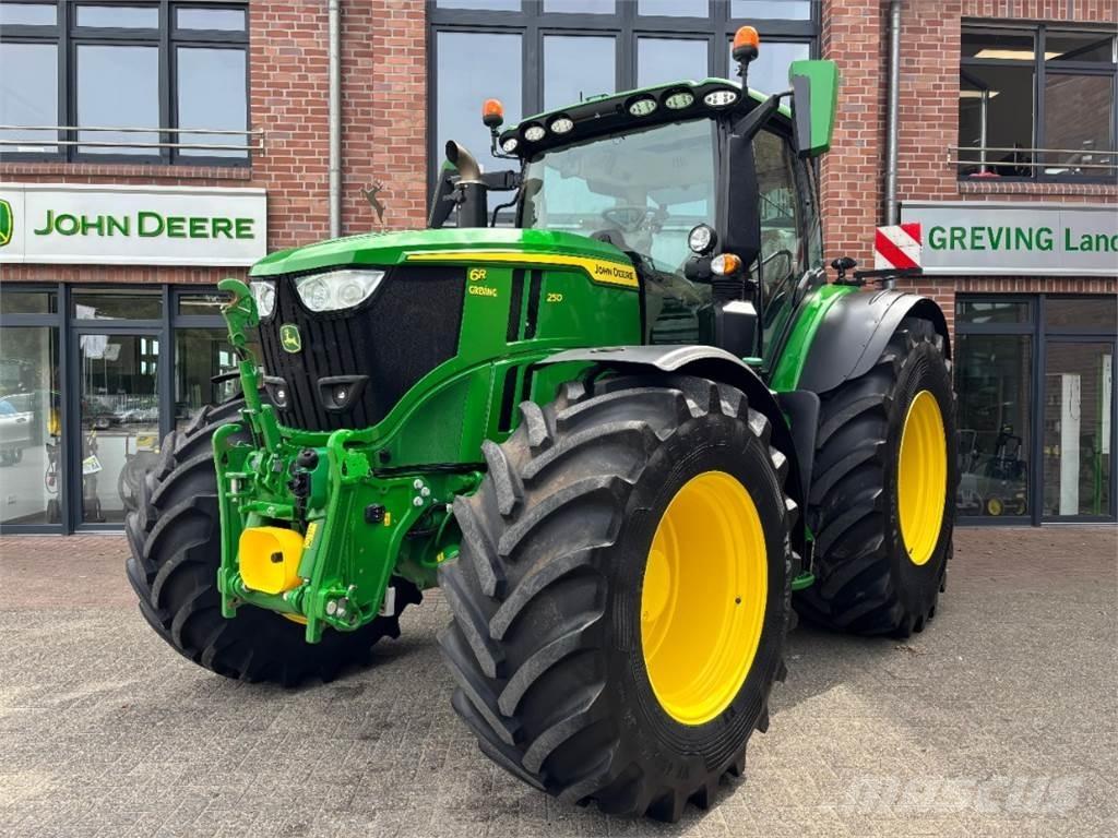 John Deere 6R250 Traktorit