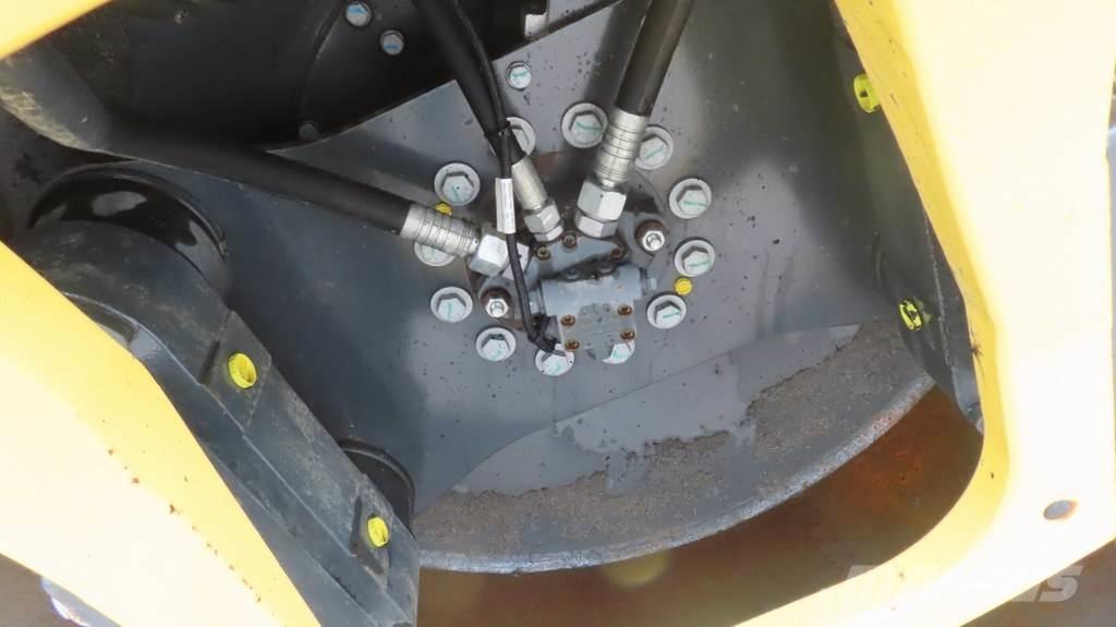 Bomag BW151 AD-5 Tandemjyrät