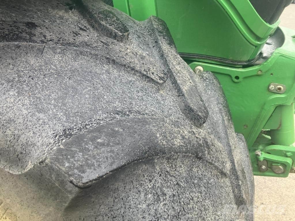 John Deere 6250R Traktorit