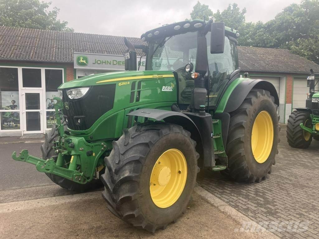 John Deere 6250R Traktorit