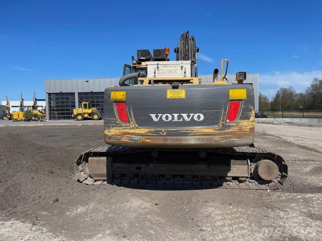 Volvo EC 210 C L Telakaivukoneet