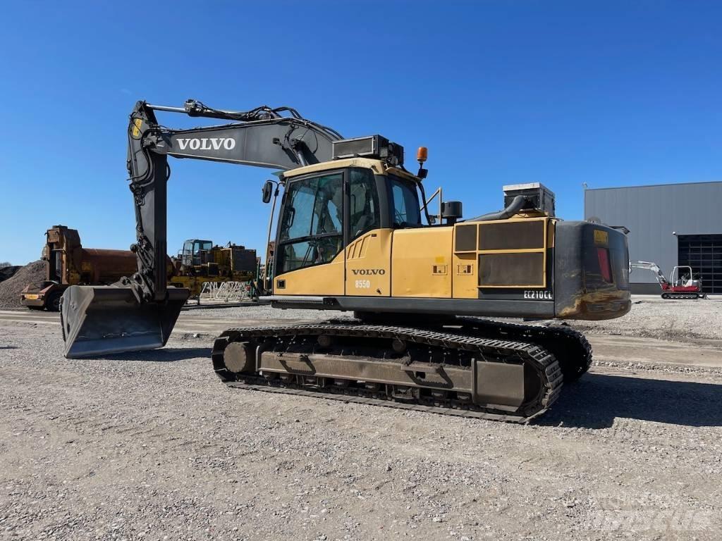 Volvo EC 210 C L Telakaivukoneet