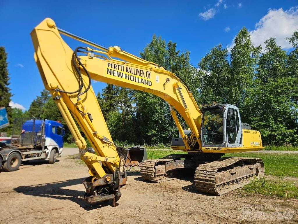 New Holland E 385 B Telakaivukoneet