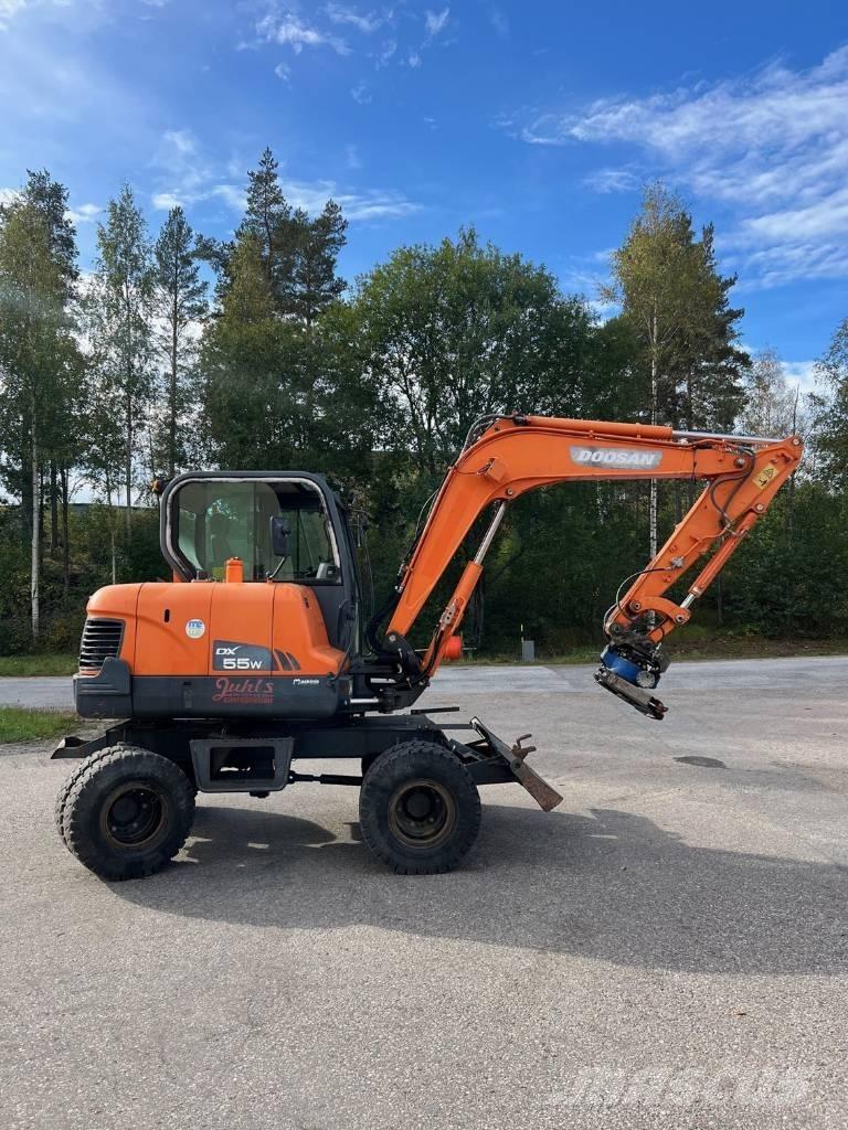 Doosan DX 55 Minikaivukoneet < 7t