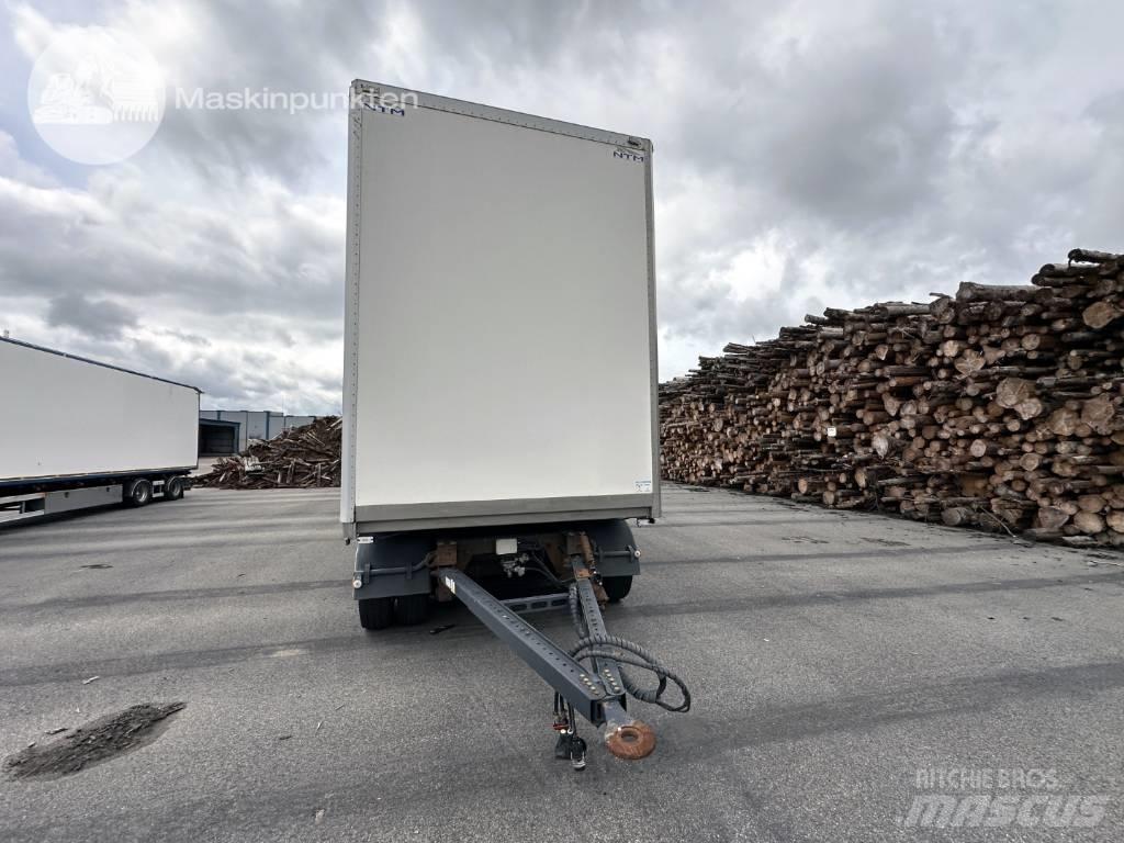 NTM UTP-39L-4 Umpikoriperävaunut