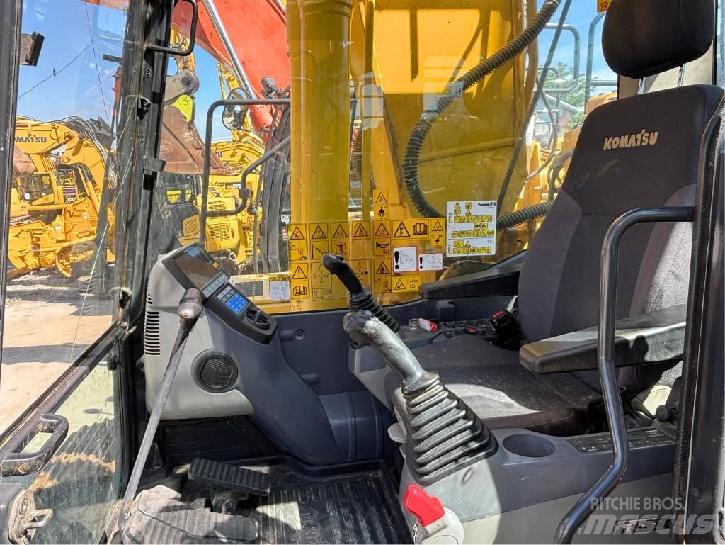 Komatsu PC210LC-11 Telakaivukoneet