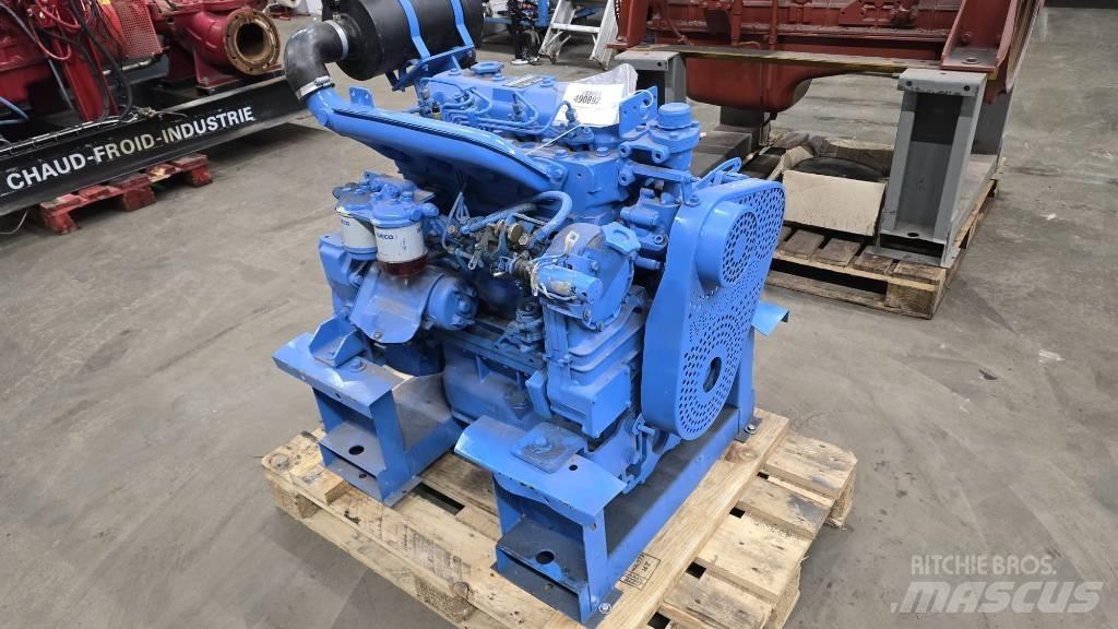 Iveco 8041 Moottorit