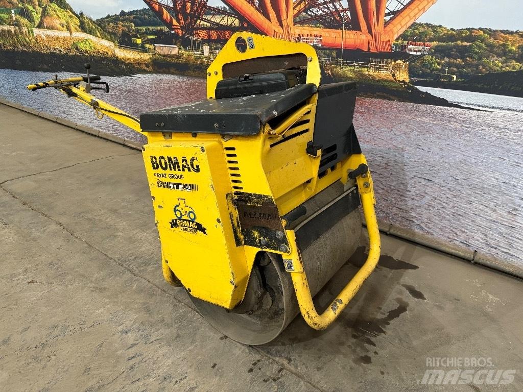 Bomag BW 71 E-2 Yksivalssijyrät