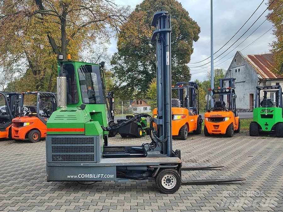Combilift C4000 Nelitietrukit