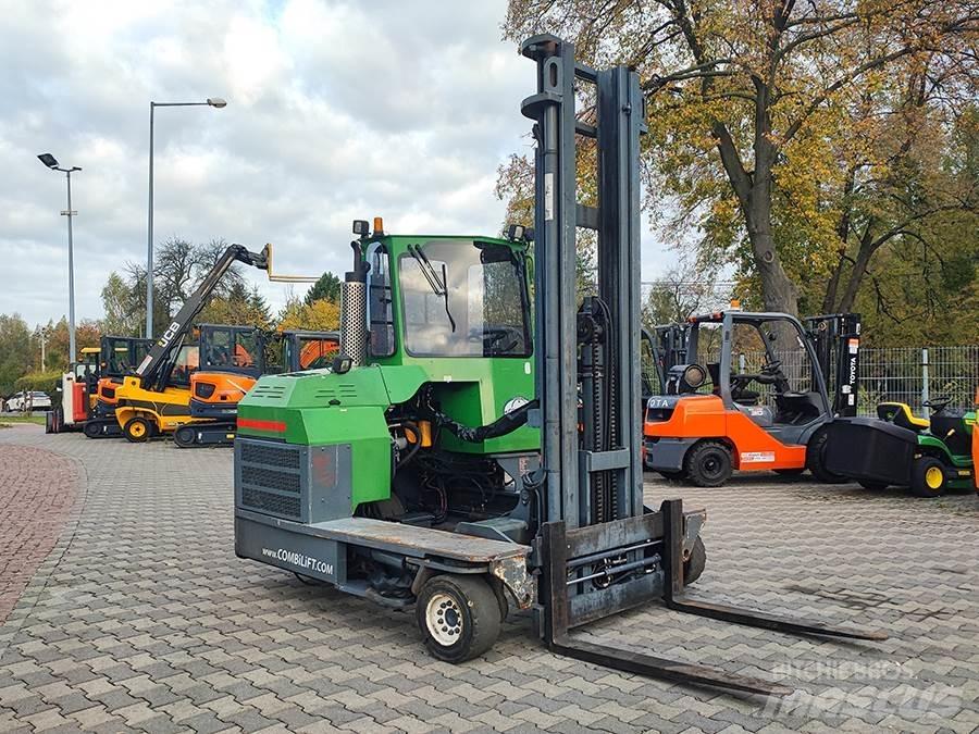 Combilift C4000 Nelitietrukit