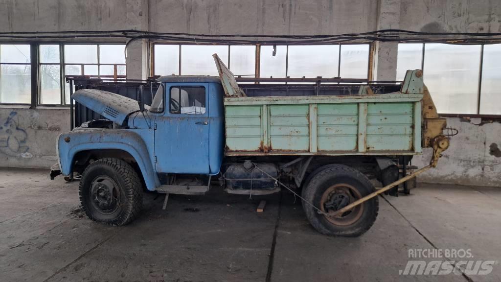 ZIL 496210 Sora- ja kippiautot