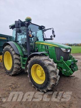 John Deere 5125R Traktorit