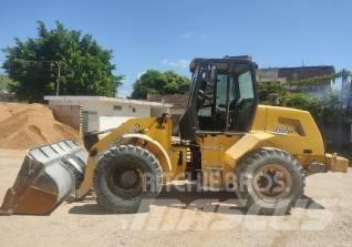 New Holland 12 D Pyöräkuormaajat