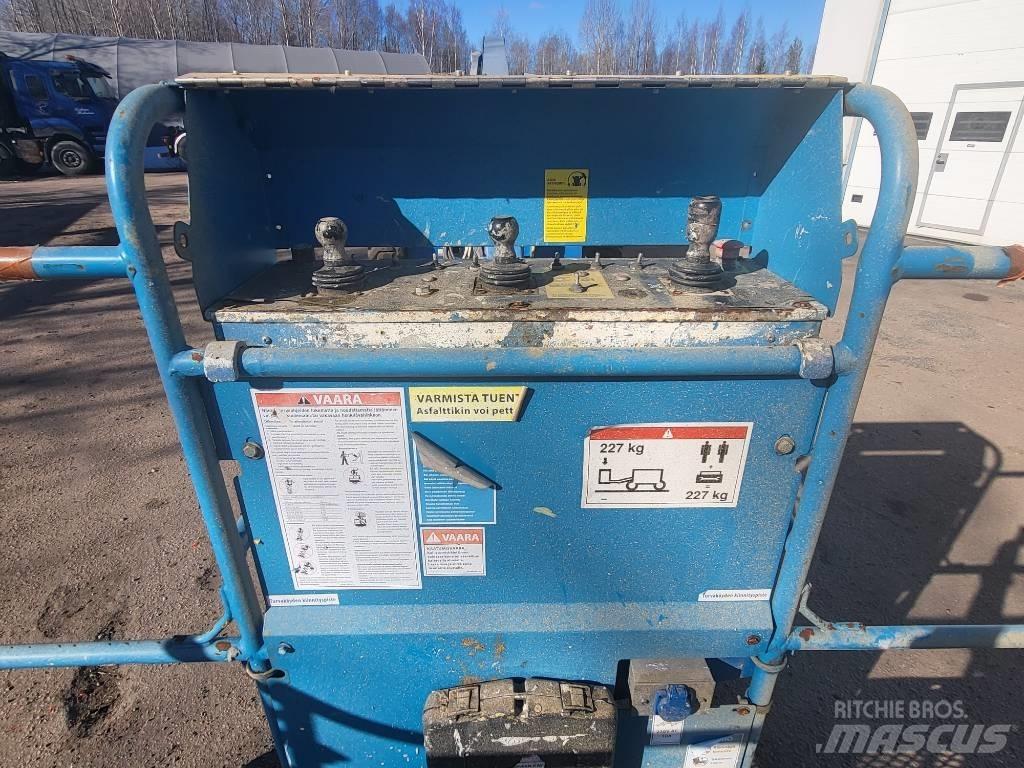 Genie S 65 Kuukulkijat
