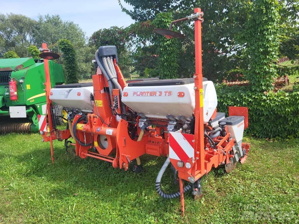 Kuhn Planter 3 Tarkkuuskylvökoneet