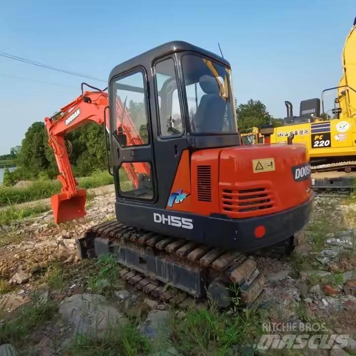 Doosan DH55 Minikaivukoneet < 7t