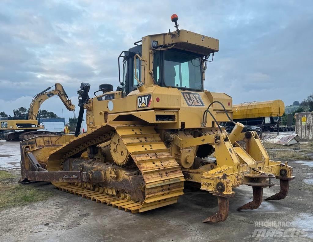 CAT D 6 T LGP Telaketjupuskutraktorit