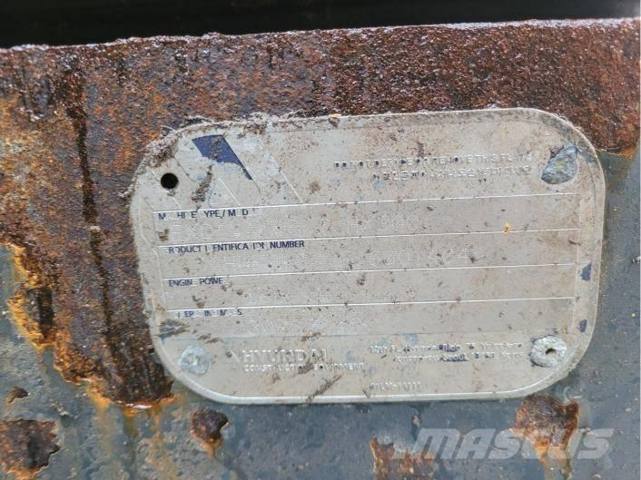 Hyundai HX 300 Telakaivukoneet