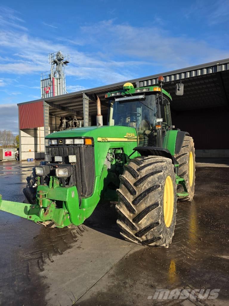 John Deere 8310 Traktorit