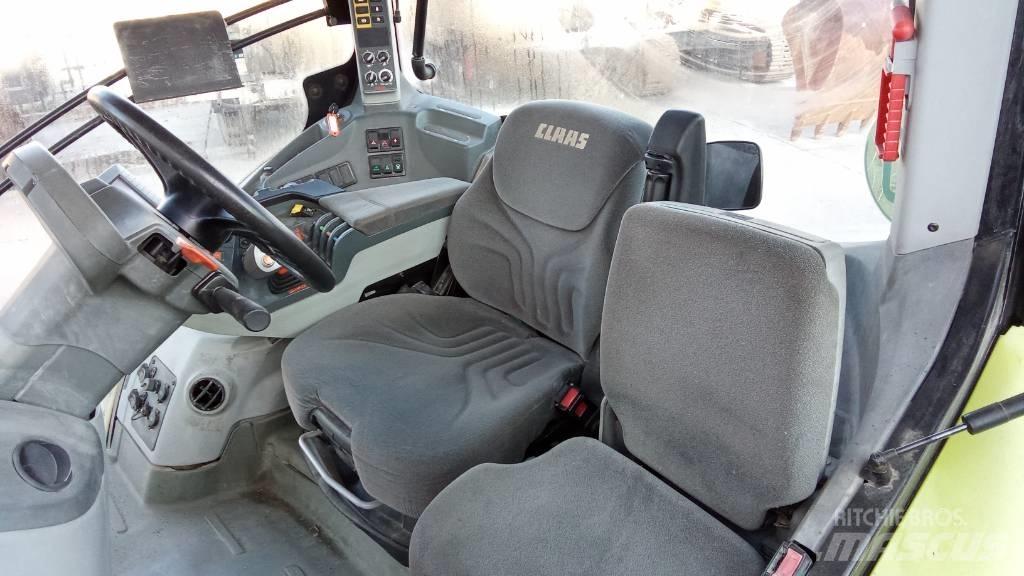 CLAAS Axion 920 Traktorit