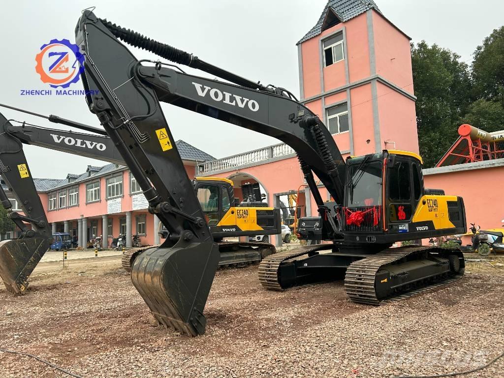 Volvo EC 240 Telakaivukoneet