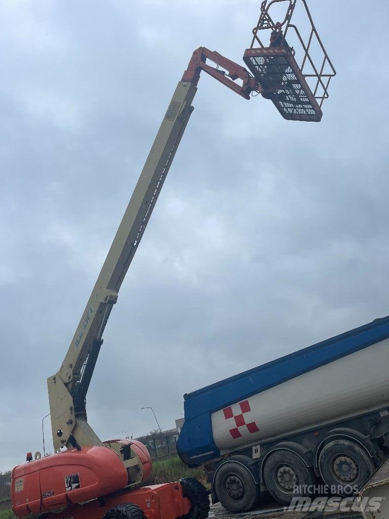 JLG 860 SJ Teleskooppipuominostimet