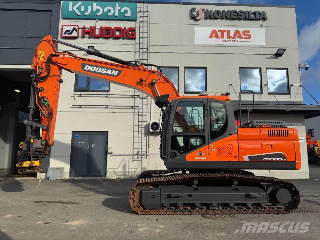Doosan DX 180 LC-5 Telakaivukoneet