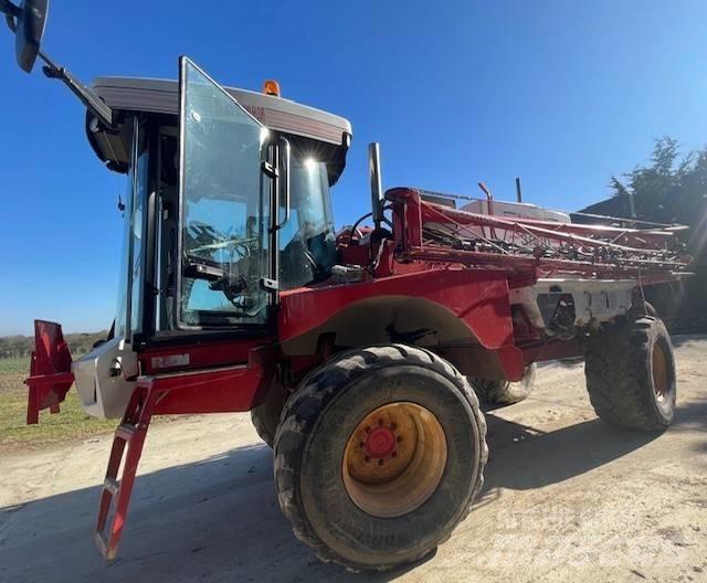 Bateman RB26 SPRAYER Itsekulkevat ruiskut