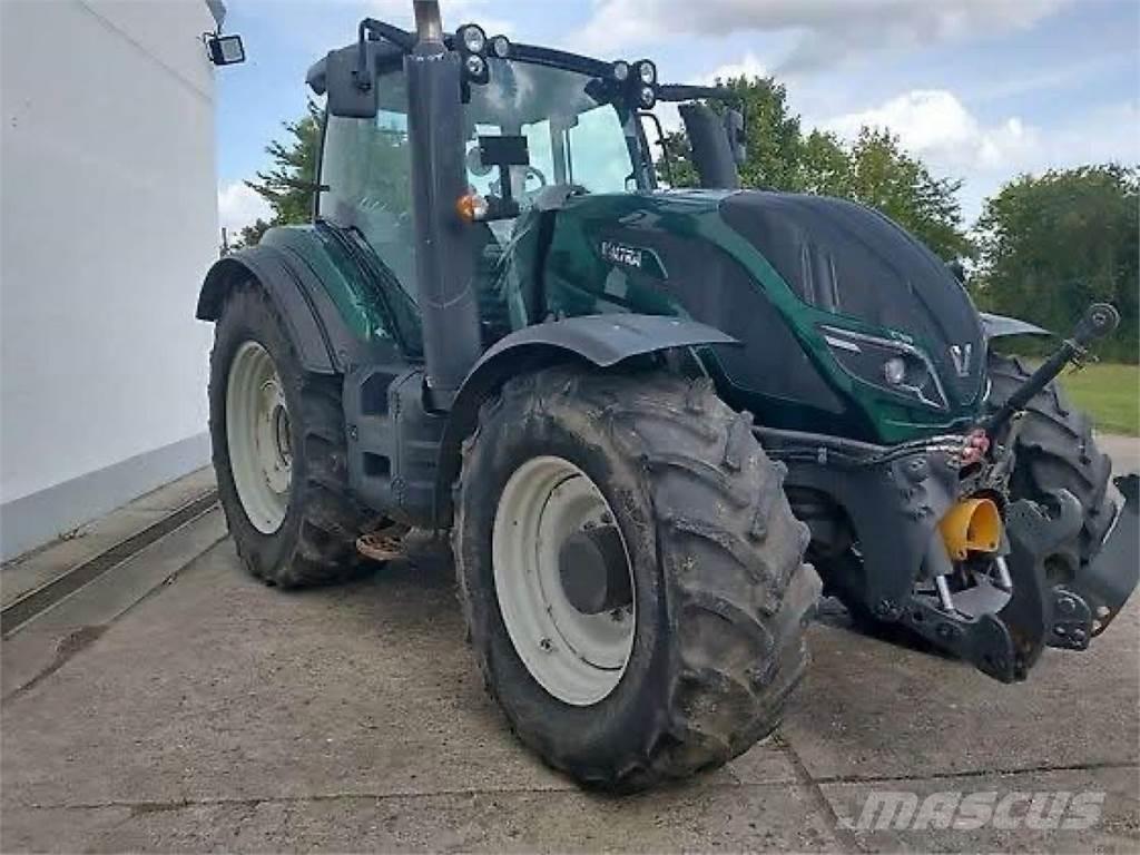 Valtra T 174 E Traktorit